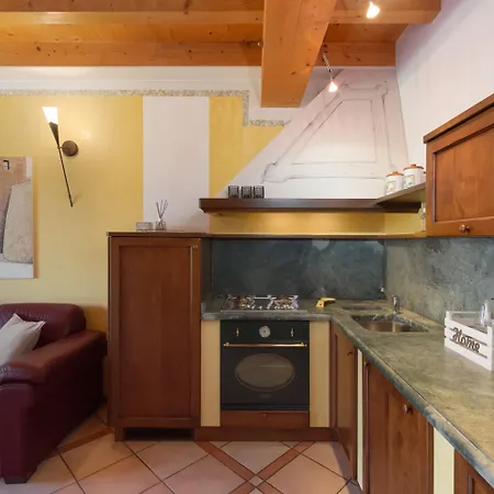 Garda Sole 3-69 By Wonderful Italy *